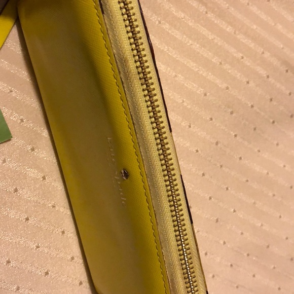Kate spade wallet - Picture 3 of 8
